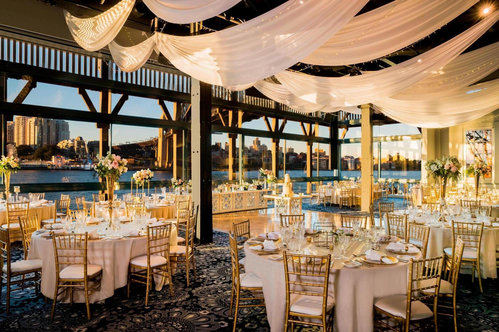 Pier One Sydney Harbour, Autograph Collection Sidney Exterior foto The Riverfront Ballroom