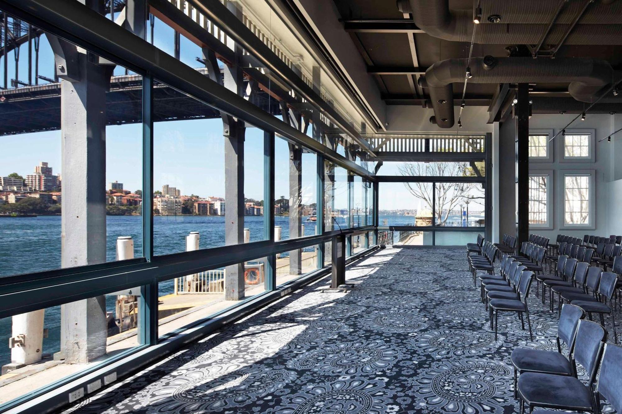 Pier One Sydney Harbour, Autograph Collection Sidney Exterior foto The interior of the terminal